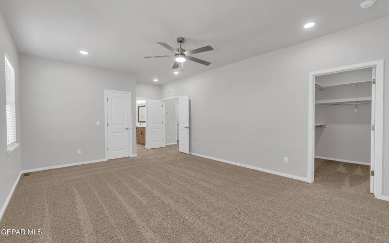13901 Carolina Ponce Avenue, Horizon City, TX 79928, 3 Bedrooms Bedrooms, ,2 BathroomsBathrooms,Residential,For Sale,13901 Carolina Ponce Avenue,924440