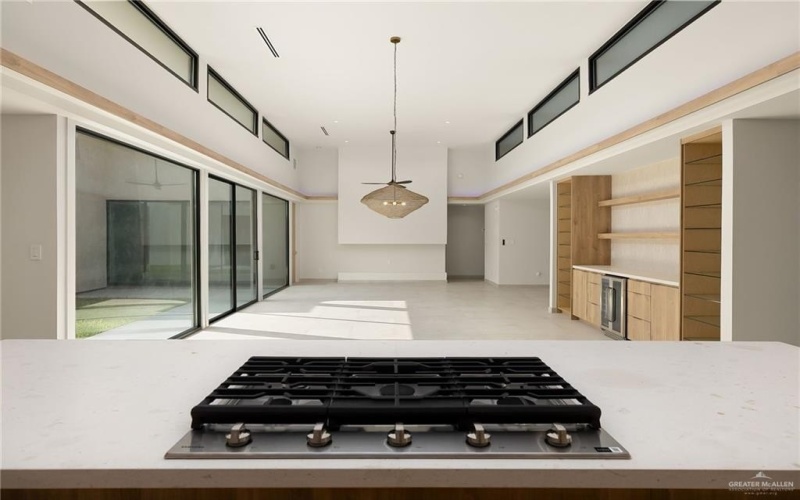 9818 N 24th Lane, McAllen, TX 78504, 4 Bedrooms Bedrooms, ,3 BathroomsBathrooms,Residential,For Sale,9818 N 24th Lane,0,473381