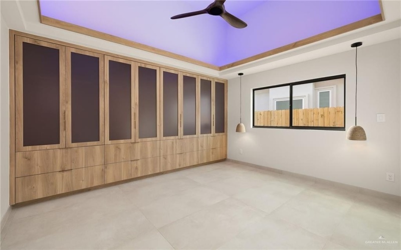 9818 N 24th Lane, McAllen, TX 78504, 4 Bedrooms Bedrooms, ,3 BathroomsBathrooms,Residential,For Sale,9818 N 24th Lane,0,473381