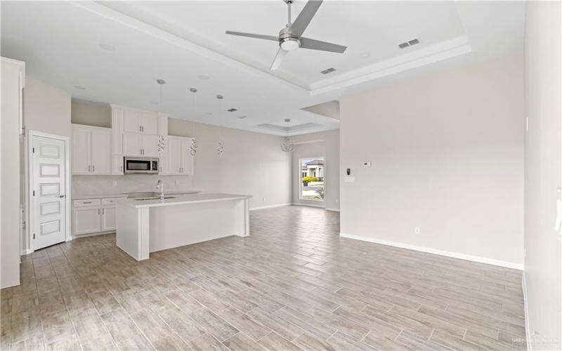 820 W Sycamore Avenue, Mission, TX 78573, 3 Habitaciones Habitaciones , ,2 BañosBaños,Residential,En Venta,820 W Sycamore Avenue,473465