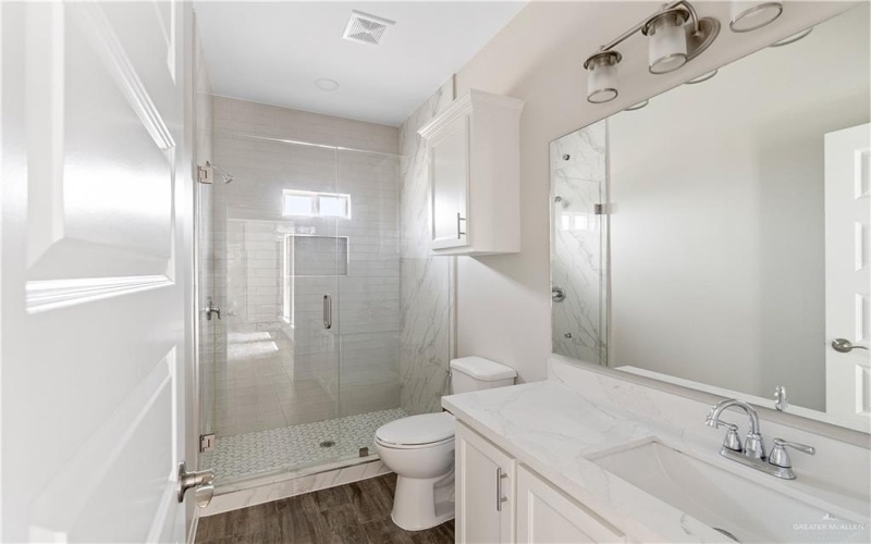 820 W Sycamore Avenue, Mission, TX 78573, 3 Habitaciones Habitaciones , ,2 BañosBaños,Residential,En Venta,820 W Sycamore Avenue,473465