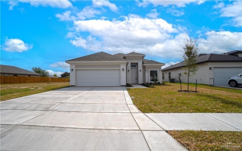 820 W Sycamore Avenue, Mission, TX 78573, 3 Habitaciones Habitaciones , ,2 BañosBaños,Residential,En Venta,820 W Sycamore Avenue,473465