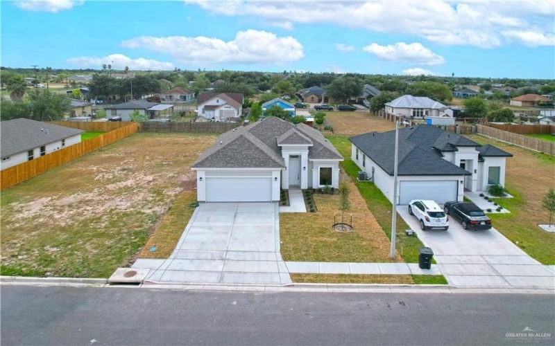 820 W Sycamore Avenue, Mission, TX 78573, 3 Habitaciones Habitaciones , ,2 BañosBaños,Residential,En Venta,820 W Sycamore Avenue,473465