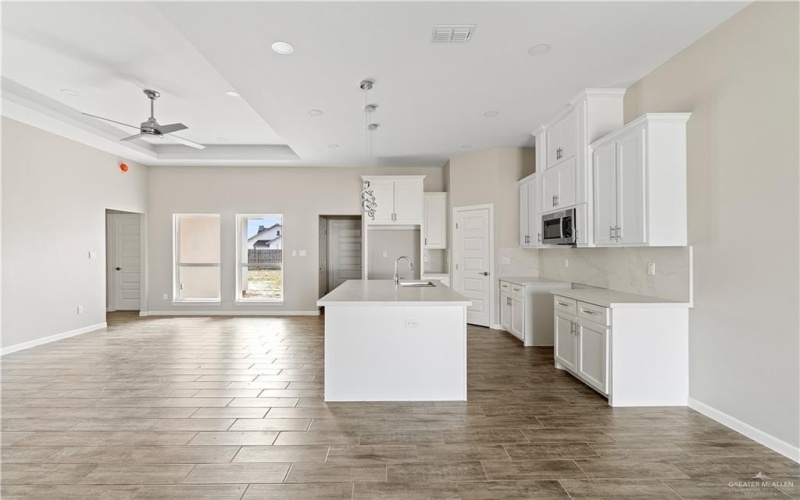 820 W Sycamore Avenue, Mission, TX 78573, 3 Habitaciones Habitaciones , ,2 BañosBaños,Residential,En Venta,820 W Sycamore Avenue,473465