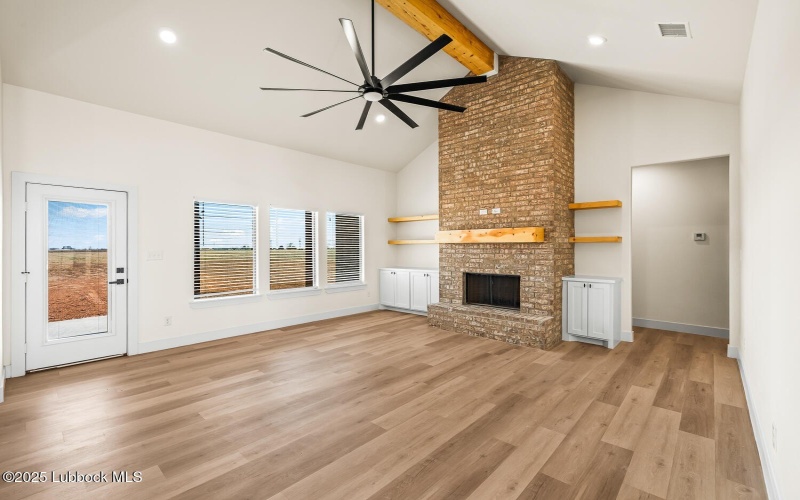 9425 County Rd 5330, Shallowater, TX 79363, 3 Habitaciones Habitaciones , ,2 BañosBaños,Residential,En Venta,9425 County Rd 5330,202556127