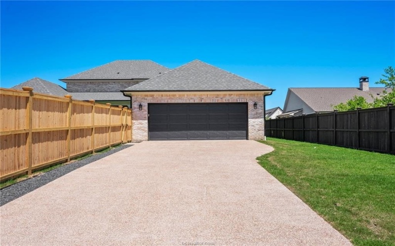 4724 Concordia Drive, Bryan, TX 77802, 4 Bedrooms Bedrooms, ,5 BathroomsBathrooms,Residential,For Sale,4724 Concordia Drive,25003692