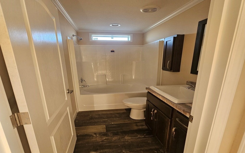 508 E 7th St, McCamey, TX 79752, 3 Habitaciones Habitaciones , ,2 BañosBaños,Residential,En Venta,508 E 7th St,160859