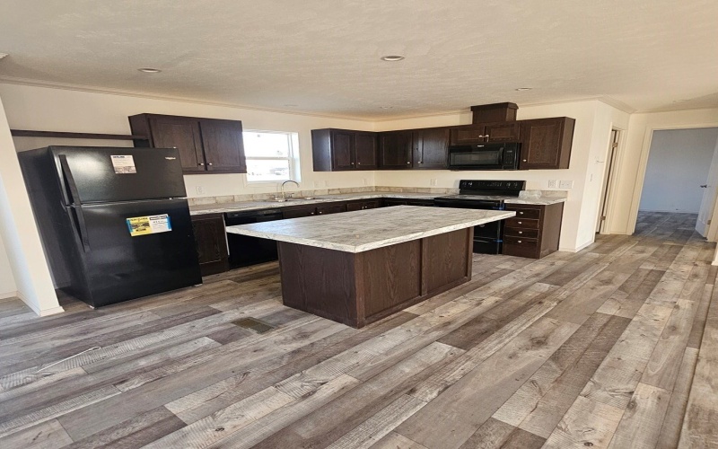 502 E 7th St, McCamey, TX 79752, 3 Bedrooms Bedrooms, ,2 BathroomsBathrooms,Residential,For Sale,502 E 7th St,160861