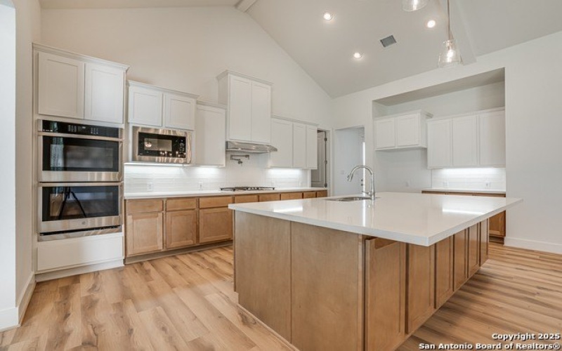 5240 Estates Oak Way, San Antonio, TX 78263, 4 Bedrooms Bedrooms, ,3 BathroomsBathrooms,Residential,For Sale,5240 Estates Oak Way,1874726