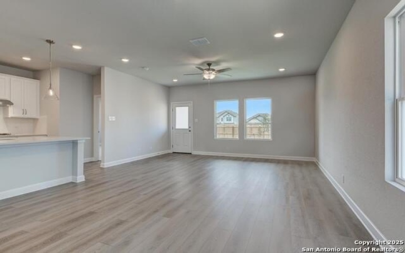 14728 Sycamore Crossing, San Antonio, TX 78252, 4 Bedrooms Bedrooms, ,3 BathroomsBathrooms,Residential,For Sale,14728 Sycamore Crossing,1868608