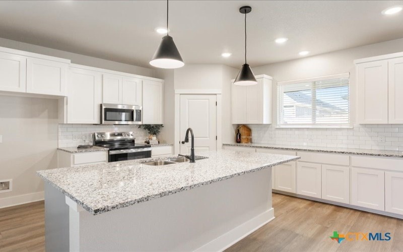 2017 Stillwell Street, Nolanville, TX 76559, 4 Habitaciones Habitaciones , ,2 BañosBaños,Residential,En Venta,2017 Stillwell Street,0,582807