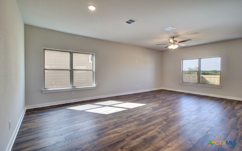 11156 Gaillardia Valley, Converse, TX 78109, 5 Habitaciones Habitaciones , ,3 BañosBaños,Residential,En Venta,11156 Gaillardia Valley,583048