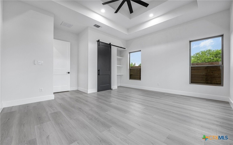 303 W Lane Ave, Manor, TX 78653, 4 Habitaciones Habitaciones , ,3 BañosBaños,Residential,En Venta,303 W Lane Ave,0,583057