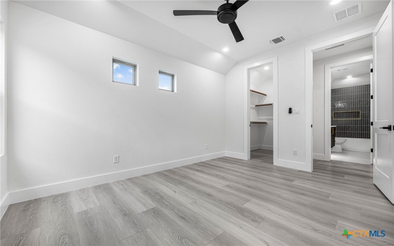 303 W Lane Ave, Manor, TX 78653, 4 Habitaciones Habitaciones , ,3 BañosBaños,Residential,En Venta,303 W Lane Ave,0,583057