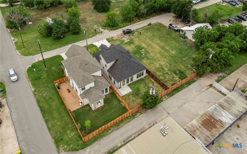 303 W Lane Ave, Manor, TX 78653, 4 Habitaciones Habitaciones , ,3 BañosBaños,Residential,En Venta,303 W Lane Ave,0,583057