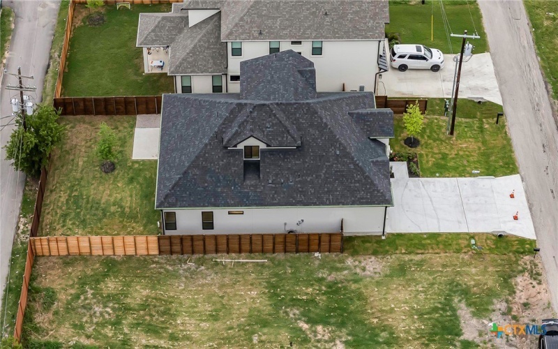 303 W Lane Ave, Manor, TX 78653, 4 Habitaciones Habitaciones , ,3 BañosBaños,Residential,En Venta,303 W Lane Ave,0,583057