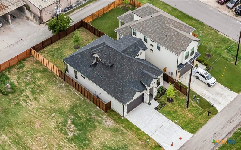 303 W Lane Ave, Manor, TX 78653, 4 Habitaciones Habitaciones , ,3 BañosBaños,Residential,En Venta,303 W Lane Ave,0,583057