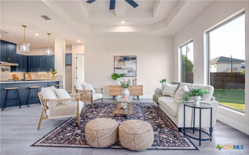 303 W Lane Ave, Manor, TX 78653, 4 Habitaciones Habitaciones , ,3 BañosBaños,Residential,En Venta,303 W Lane Ave,0,583057