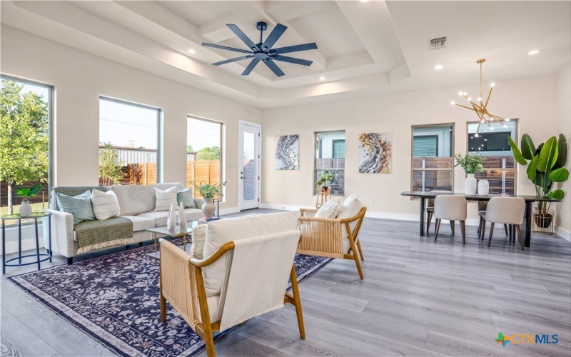 303 W Lane Ave, Manor, TX 78653, 4 Habitaciones Habitaciones , ,3 BañosBaños,Residential,En Venta,303 W Lane Ave,0,583057