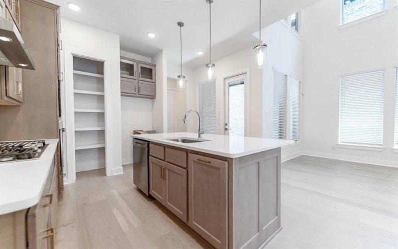6517 Millie Way, McKinney, TX 75070, 3 Habitaciones Habitaciones , ,3 BañosBaños,Residential,En Venta,6517 Millie Way,20586352