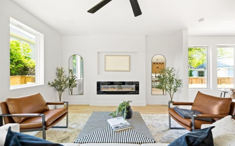 3105 Rutz Street, Dallas, TX 75212, 4 Bedrooms Bedrooms, ,2 BathroomsBathrooms,Residential,For Sale,3105 Rutz Street,20845462