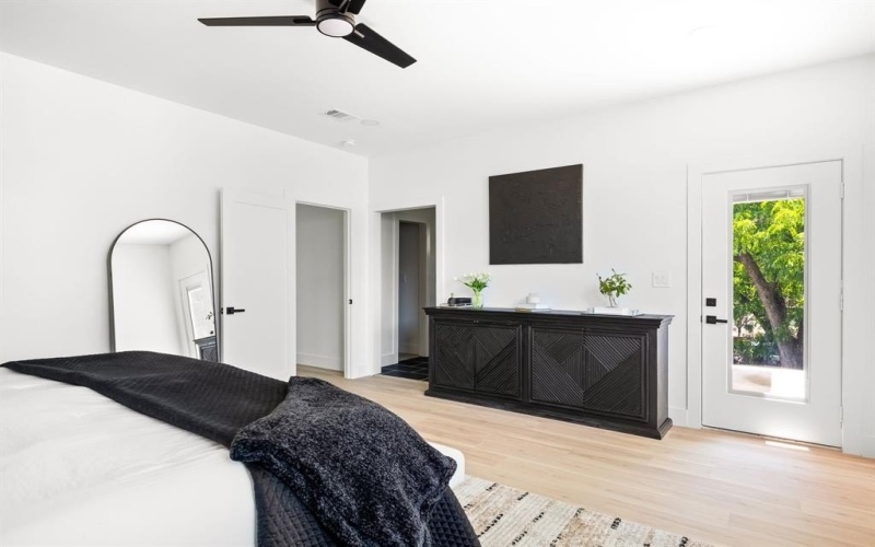 3105 Rutz Street, Dallas, TX 75212, 4 Bedrooms Bedrooms, ,2 BathroomsBathrooms,Residential,For Sale,3105 Rutz Street,20845462