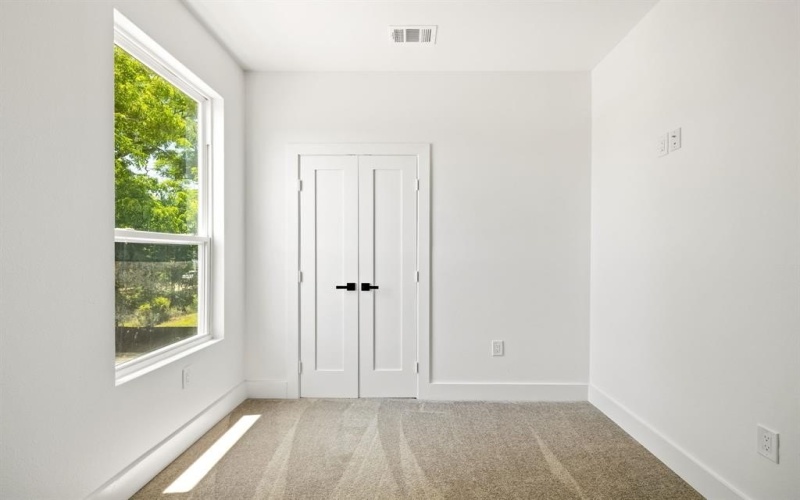 3105 Rutz Street, Dallas, TX 75212, 4 Bedrooms Bedrooms, ,2 BathroomsBathrooms,Residential,For Sale,3105 Rutz Street,20845462