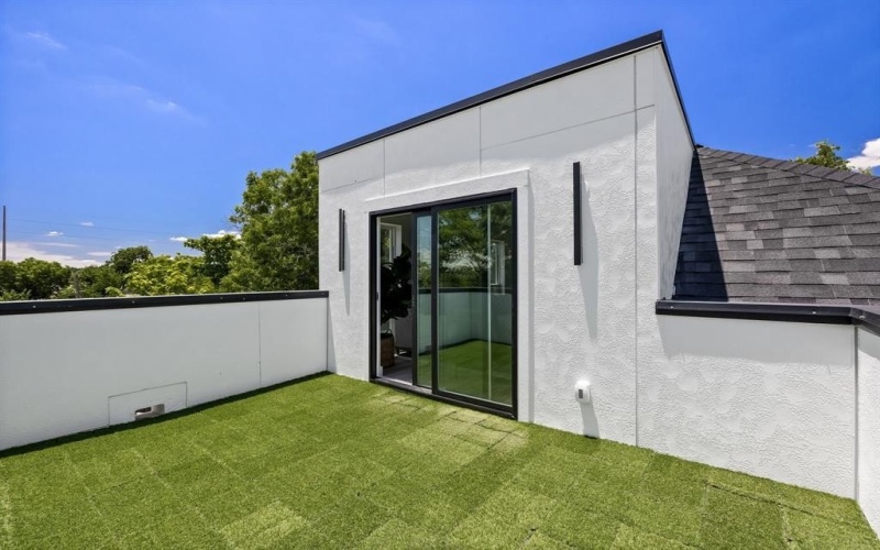 3105 Rutz Street, Dallas, TX 75212, 4 Bedrooms Bedrooms, ,2 BathroomsBathrooms,Residential,For Sale,3105 Rutz Street,20845462