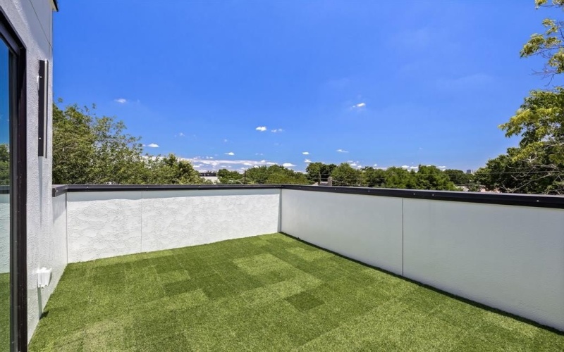 3105 Rutz Street, Dallas, TX 75212, 4 Bedrooms Bedrooms, ,2 BathroomsBathrooms,Residential,For Sale,3105 Rutz Street,20845462