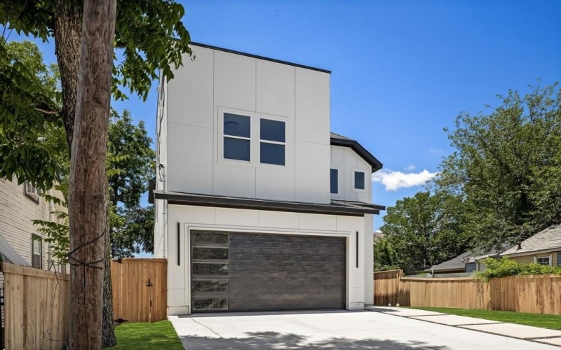 3105 Rutz Street, Dallas, TX 75212, 4 Bedrooms Bedrooms, ,2 BathroomsBathrooms,Residential,For Sale,3105 Rutz Street,20845462