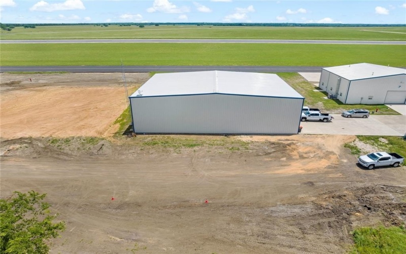 6700 Collier Drive #Hangar 4, Paris, TX 75462, ,Commercial Sale,For Sale,6700 Collier Drive,0,20962309