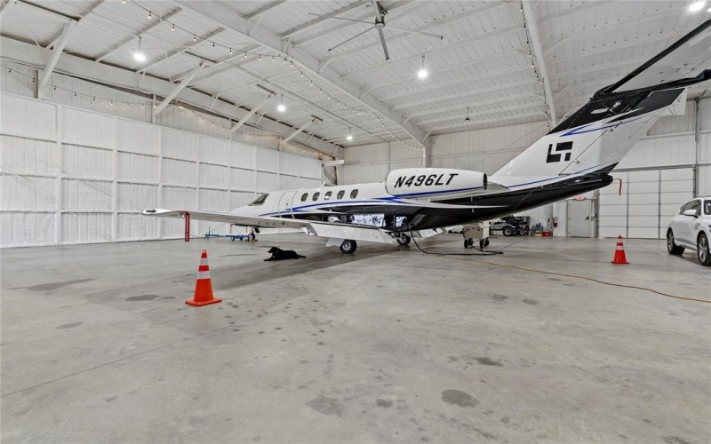6700 Collier Drive #Hangar 4, Paris, TX 75462, ,Commercial Sale,For Sale,6700 Collier Drive,0,20962309