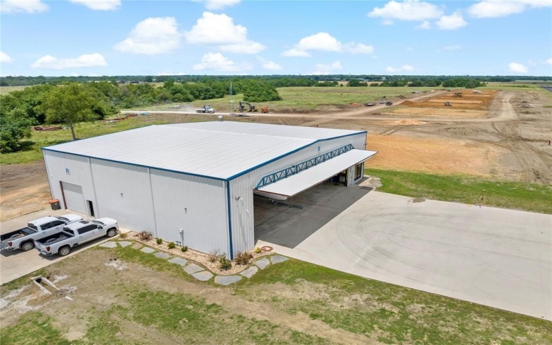 6700 Collier Drive #Hangar 4, Paris, TX 75462, ,Commercial Sale,For Sale,6700 Collier Drive,0,20962309