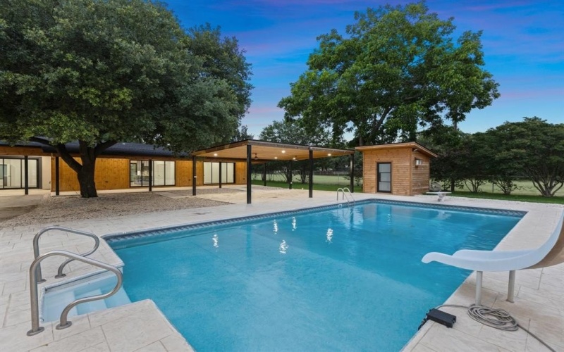 1215 E Stegall Road, Robinson, TX 76706, 4 Habitaciones Habitaciones , ,5 BañosBaños,Residential,En Venta,1215 E Stegall Road,20963056