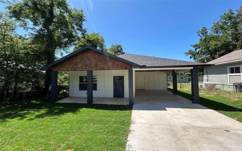 622 E Woodard Street, Denison, TX 75021, 3 Bedrooms Bedrooms, ,2 BathroomsBathrooms,Residential,For Sale,622 E Woodard Street,0,20963392
