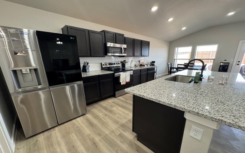 506 Panhandle Drive, Odessa, TX 79765, 3 Habitaciones Habitaciones , ,2 BañosBaños,Residential,En Venta,506 Panhandle Drive,160873