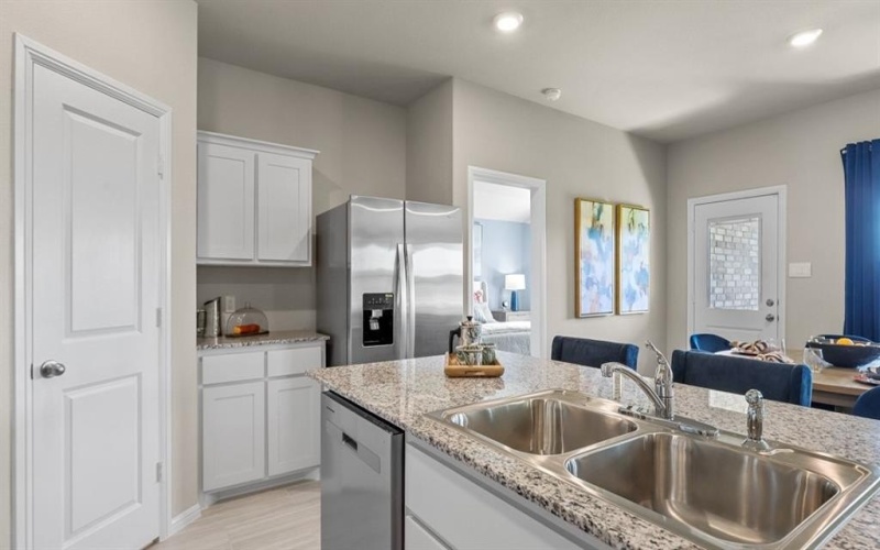 508 CRESTRIDGE Drive N, Cleburne, TX 76033, 3 Habitaciones Habitaciones , ,2 BañosBaños,Residential,En Venta,508 CRESTRIDGE Drive N,20964011