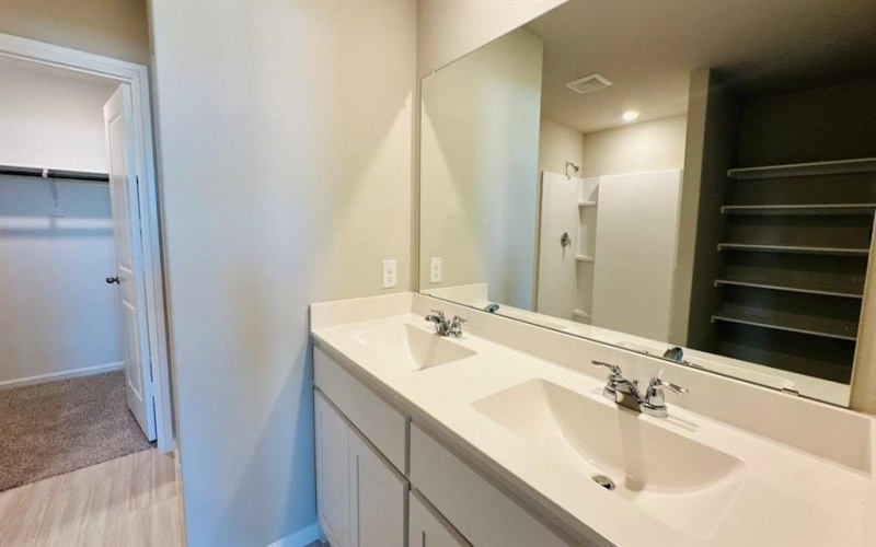 408 MARSH Street, Cleburne, TX 76033, 4 Bedrooms Bedrooms, ,2 BathroomsBathrooms,Residential,For Sale,408 MARSH Street,20964024