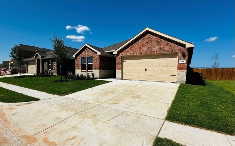 408 MARSH Street, Cleburne, TX 76033, 4 Bedrooms Bedrooms, ,2 BathroomsBathrooms,Residential,For Sale,408 MARSH Street,20964024