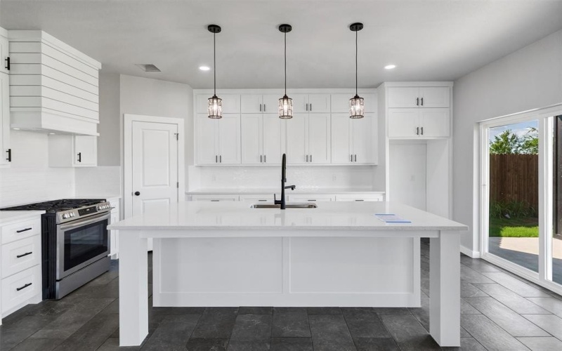 576 Highview Court, Godley, TX 76044, 3 Habitaciones Habitaciones , ,2 BañosBaños,Residential,En Venta,576 Highview Court,20964946