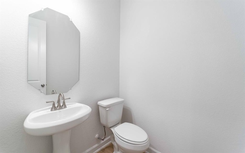 211 Condor Court, Heath, TX 75126, 5 Bedrooms Bedrooms, ,5 BathroomsBathrooms,Residential,For Sale,211 Condor Court,20966291