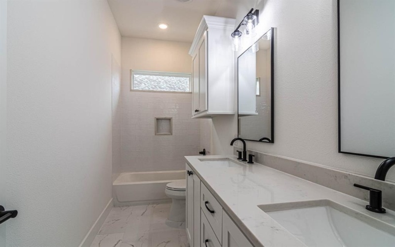 1418 Morris Crossing, Heath, TX 75126, 4 Habitaciones Habitaciones , ,2 BañosBaños,Residential,En Venta,1418 Morris Crossing,20966333