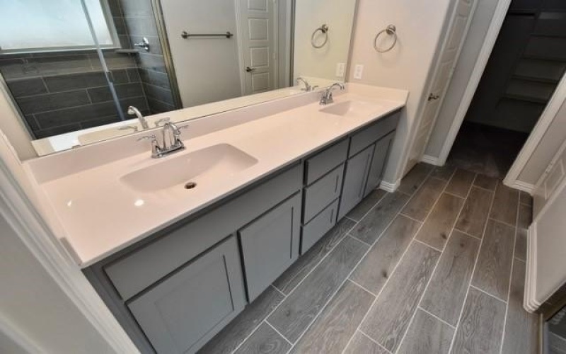 2605 Donella Drive, Denton, TX 76207, 4 Bedrooms Bedrooms, ,3 BathroomsBathrooms,Residential,For Sale,2605 Donella Drive,20966394