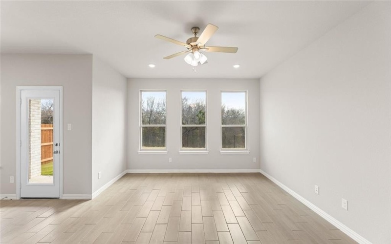 6916 Lincoln Pin Way, Fort Worth, TX 76123, 3 Habitaciones Habitaciones , ,2 BañosBaños,Residential,En Venta,6916 Lincoln Pin Way,20966417
