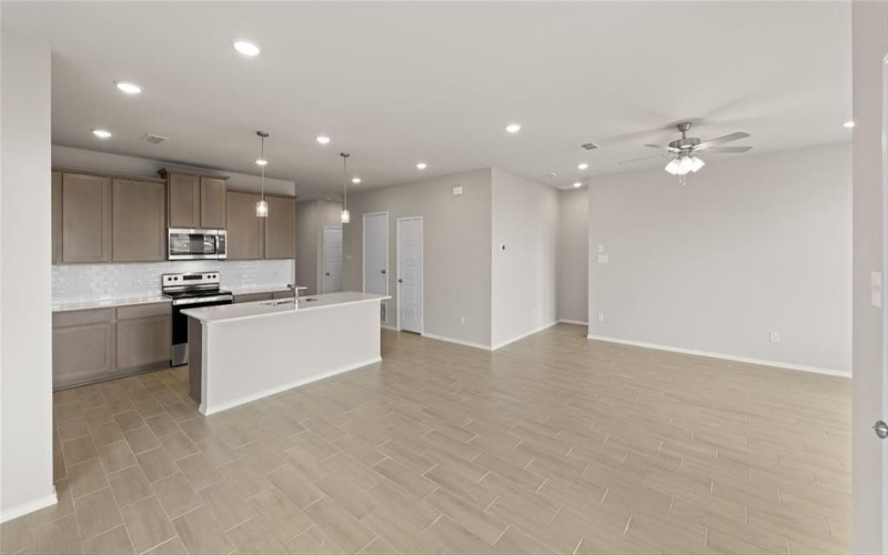 6916 Lincoln Pin Way, Fort Worth, TX 76123, 3 Habitaciones Habitaciones , ,2 BañosBaños,Residential,En Venta,6916 Lincoln Pin Way,20966417