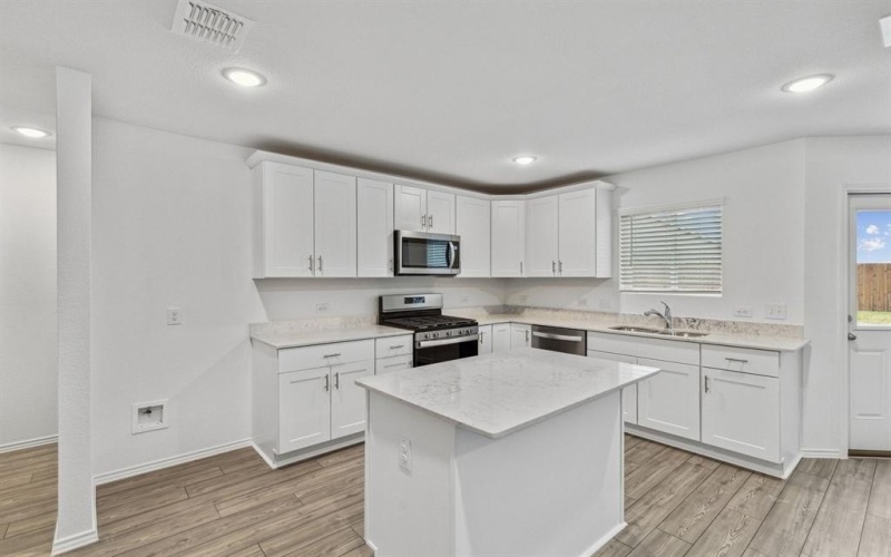 1313 Marlose Street, Fort Worth, TX 76052, 3 Habitaciones Habitaciones , ,2 BañosBaños,Residential,En Venta,1313 Marlose Street,20966505