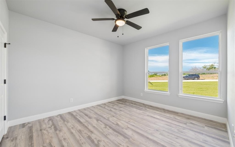 1009 Don Eve Court, Azle, TX 76020, 4 Habitaciones Habitaciones , ,2 BañosBaños,Residential,En Venta,1009 Don Eve Court,20966515
