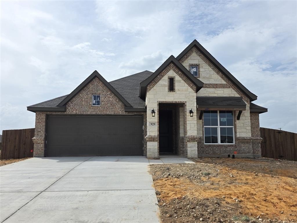 929 Madeline Lane, Cleburne, TX 76033, 3 Habitaciones Habitaciones , ,2 BañosBaños,Residential,En Venta,929 Madeline Lane,20966566
