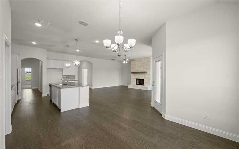 709 Seahawk Street, Joshua, TX 76058, 4 Habitaciones Habitaciones , ,3 BañosBaños,Residential,En Venta,709 Seahawk Street,20966666