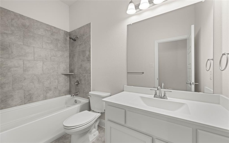 709 Seahawk Street, Joshua, TX 76058, 4 Habitaciones Habitaciones , ,3 BañosBaños,Residential,En Venta,709 Seahawk Street,20966666